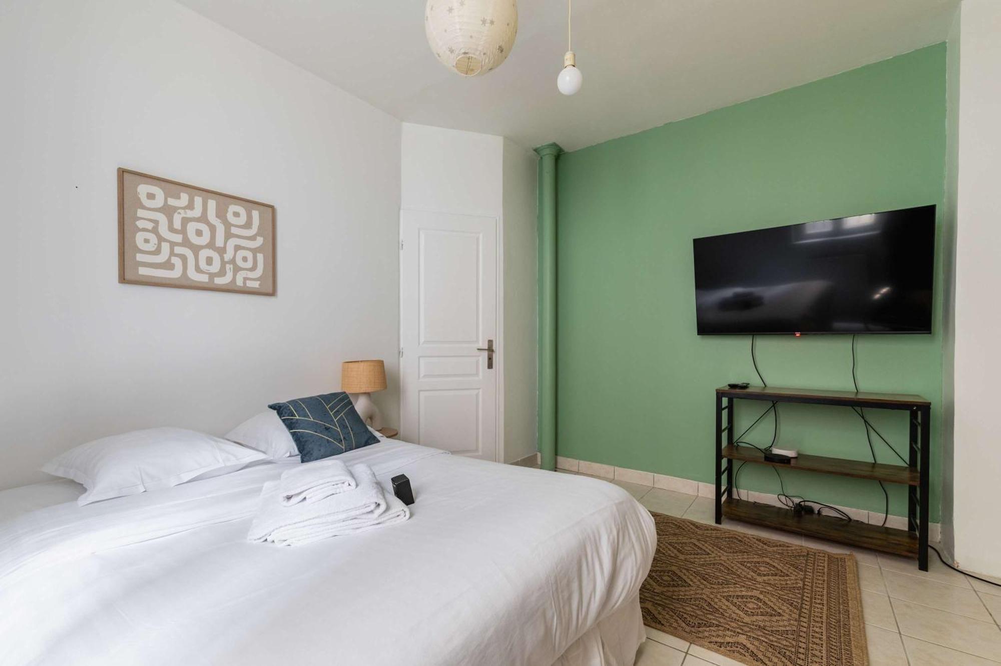 Appartement Familial Proche Des Commerces - 8P - Flat-Guest Paris Exterior photo