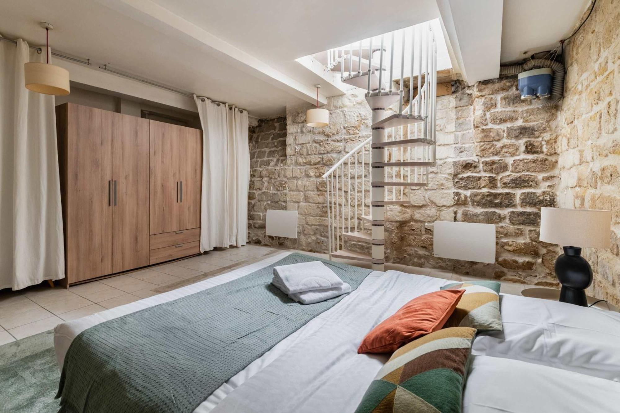 Appartement Familial Proche Des Commerces - 8P - Flat-Guest Paris Exterior photo